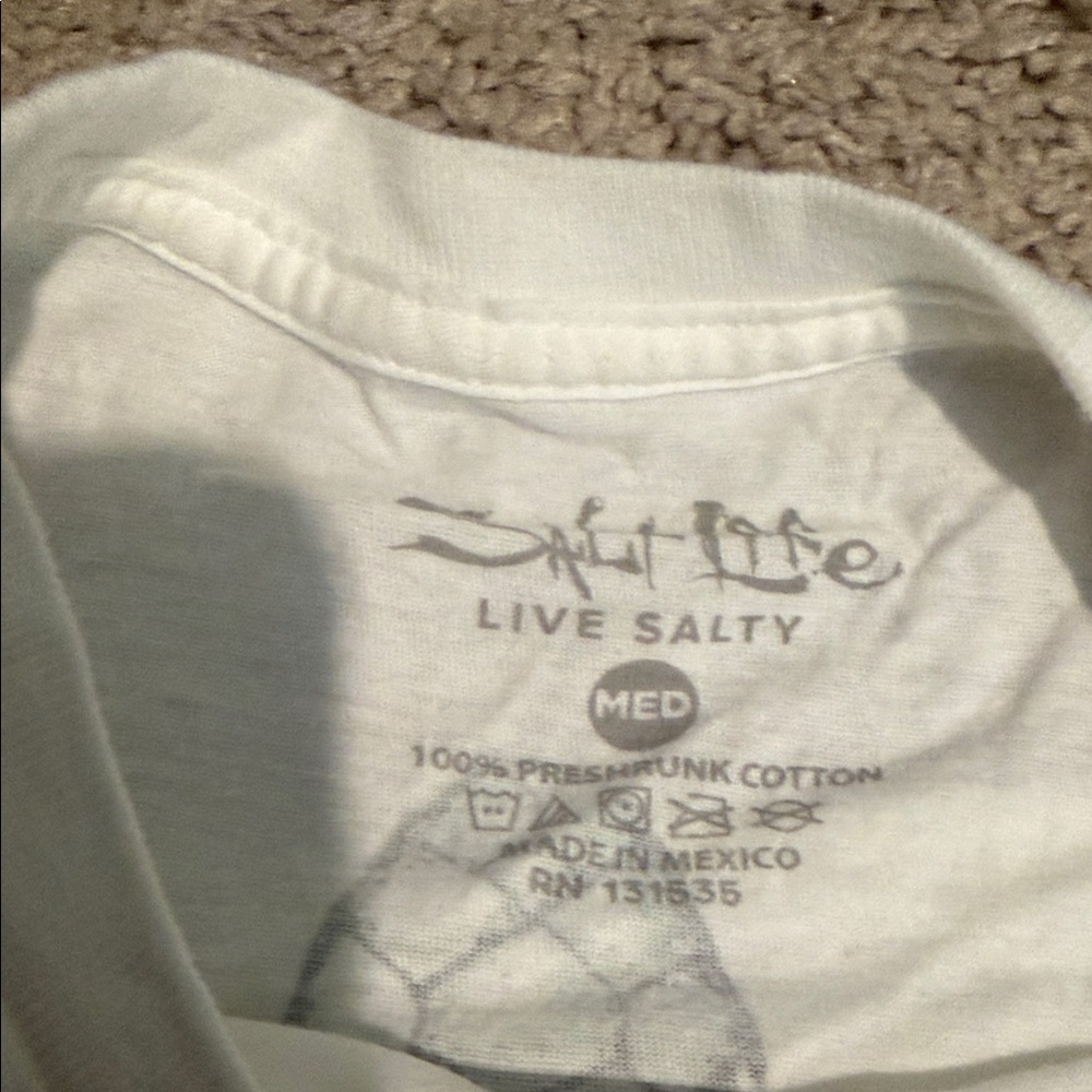 Salt Life Tee with Sea Turtle Graphic - Picture 3 of 3